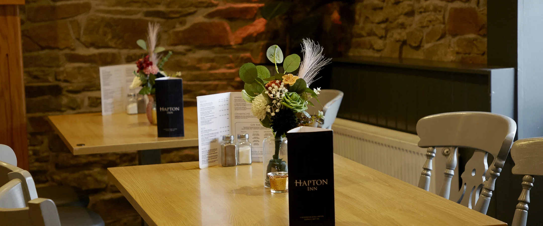 Glen View Restaurant tables and menu